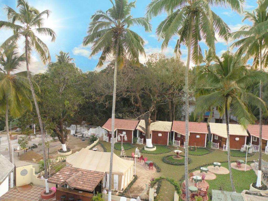 The Camelot Beach Resort - Baga Calangute Habitación foto