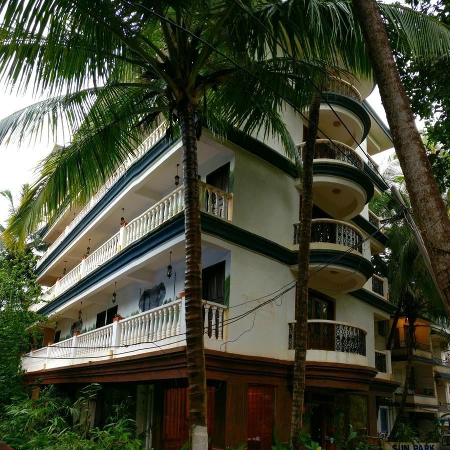 The Camelot Beach Resort - Baga Calangute Exterior foto